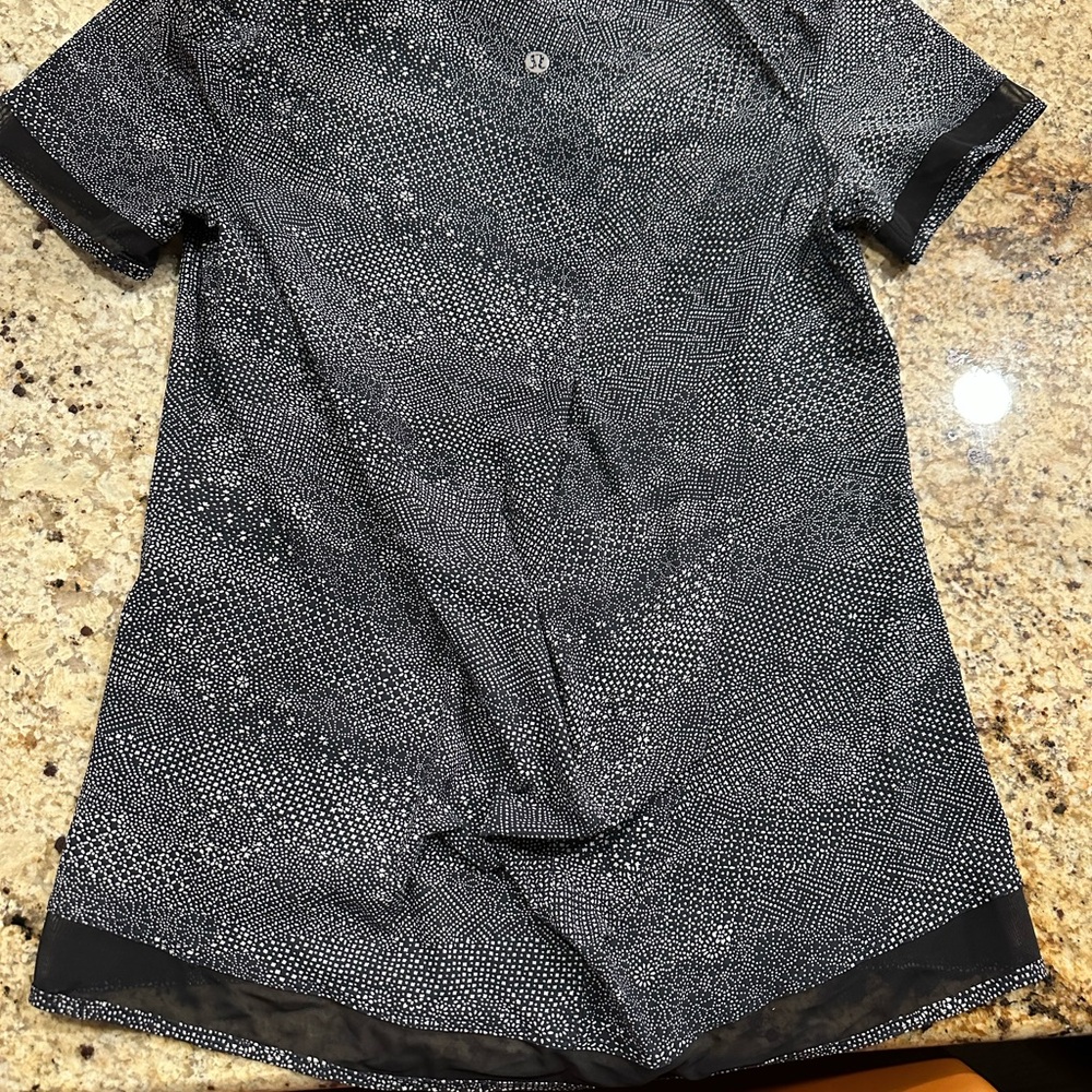 lululemon athletica Serve Up Some Sun Short Sleeve - Picture 7 of 9